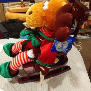 67-4) Dan Dee Grandma got run over like a reindeer. Plush moose rocking singing